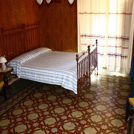 Nocleg ze śniadaniem Sotto I Pini 3*